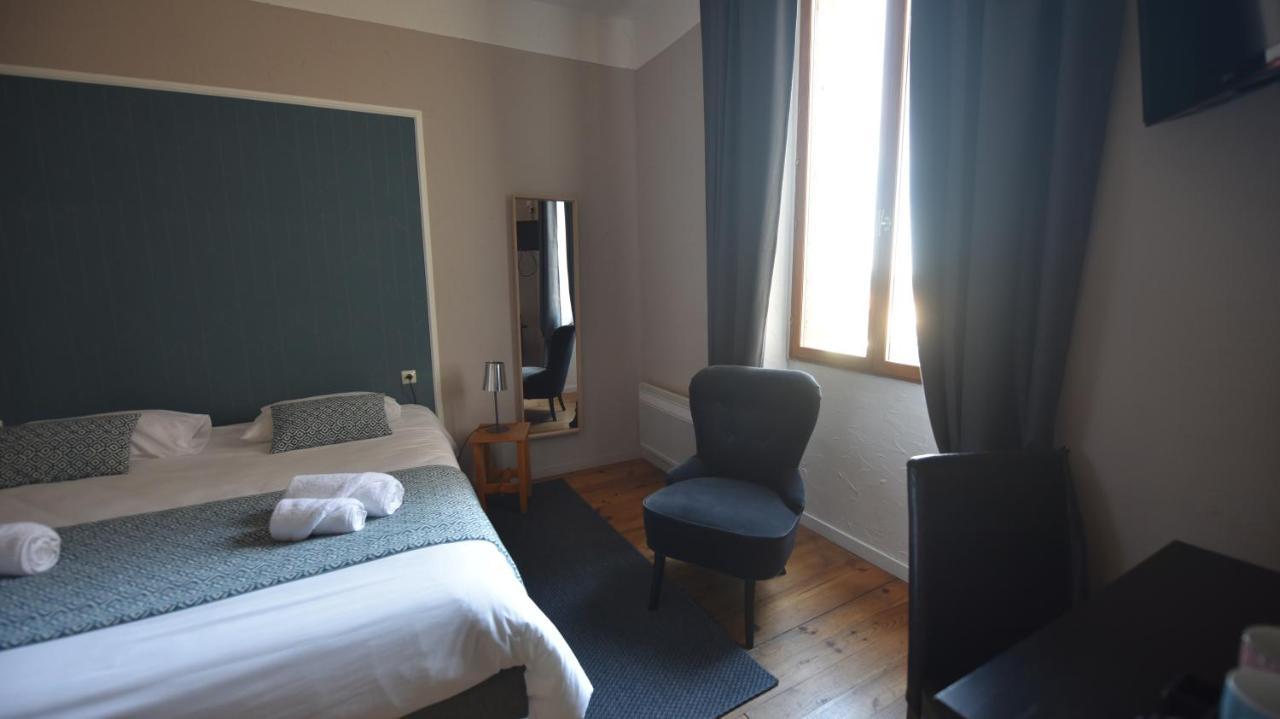 Hotel Restaurant La Calade Octon 외부 사진